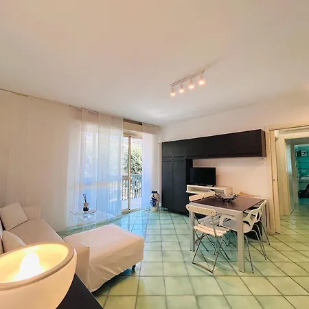 Martinelli -flexrent Immobiliare Abissinia Apartmán