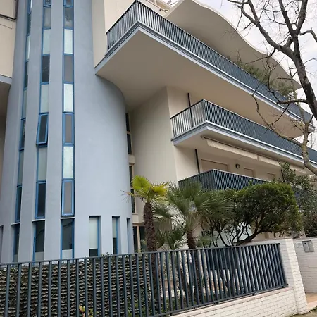 Martinelli -flexrent Immobiliare Abissinia Appartement *